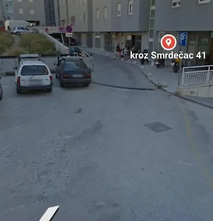 Apartamento Karlo Near The Beautiful Znjan *
